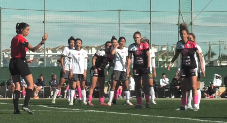  唐佳麗梅開二度、邵子欽破門，中國女足3-2擊敗Alhama俱樂部女足