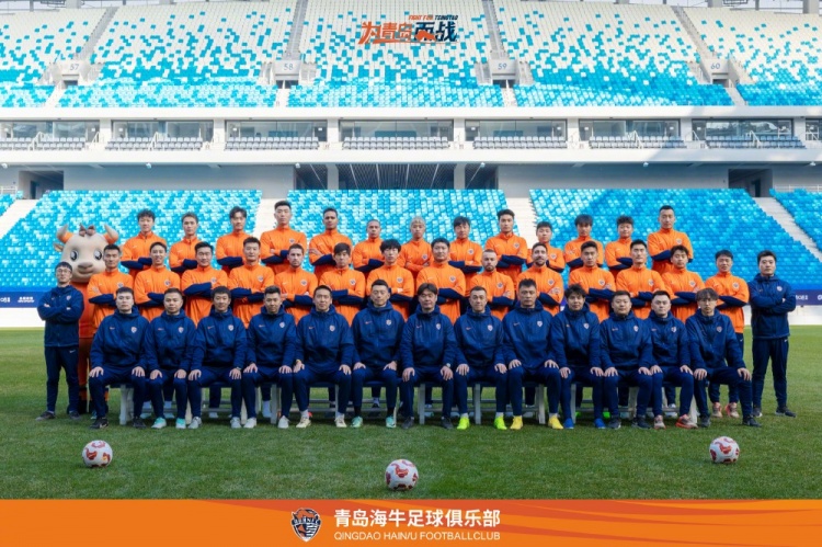  青島海牛一線隊名單：老將鄭龍、薩里奇坐鎮(zhèn)，金洋洋等新援在列