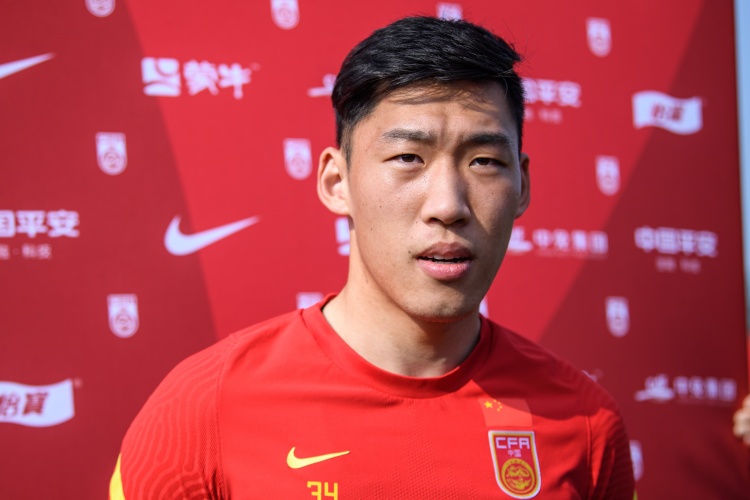  北青體育：朱辰杰是否以“面具人”形象出戰(zhàn)18強賽，仍需多方溝通